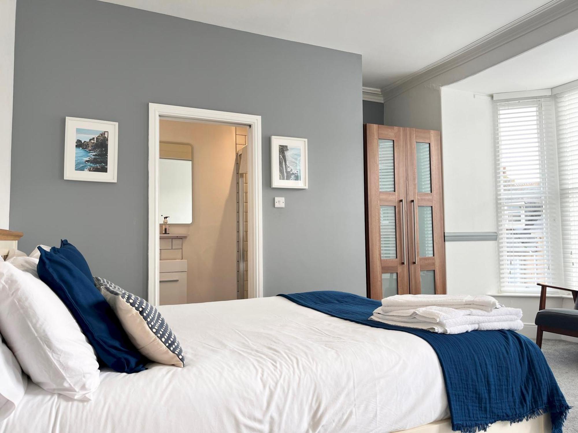 Spacious Home Near Seafront & Train Station 5 Bed Sleeps 10- Central Penzance Bagian luar foto